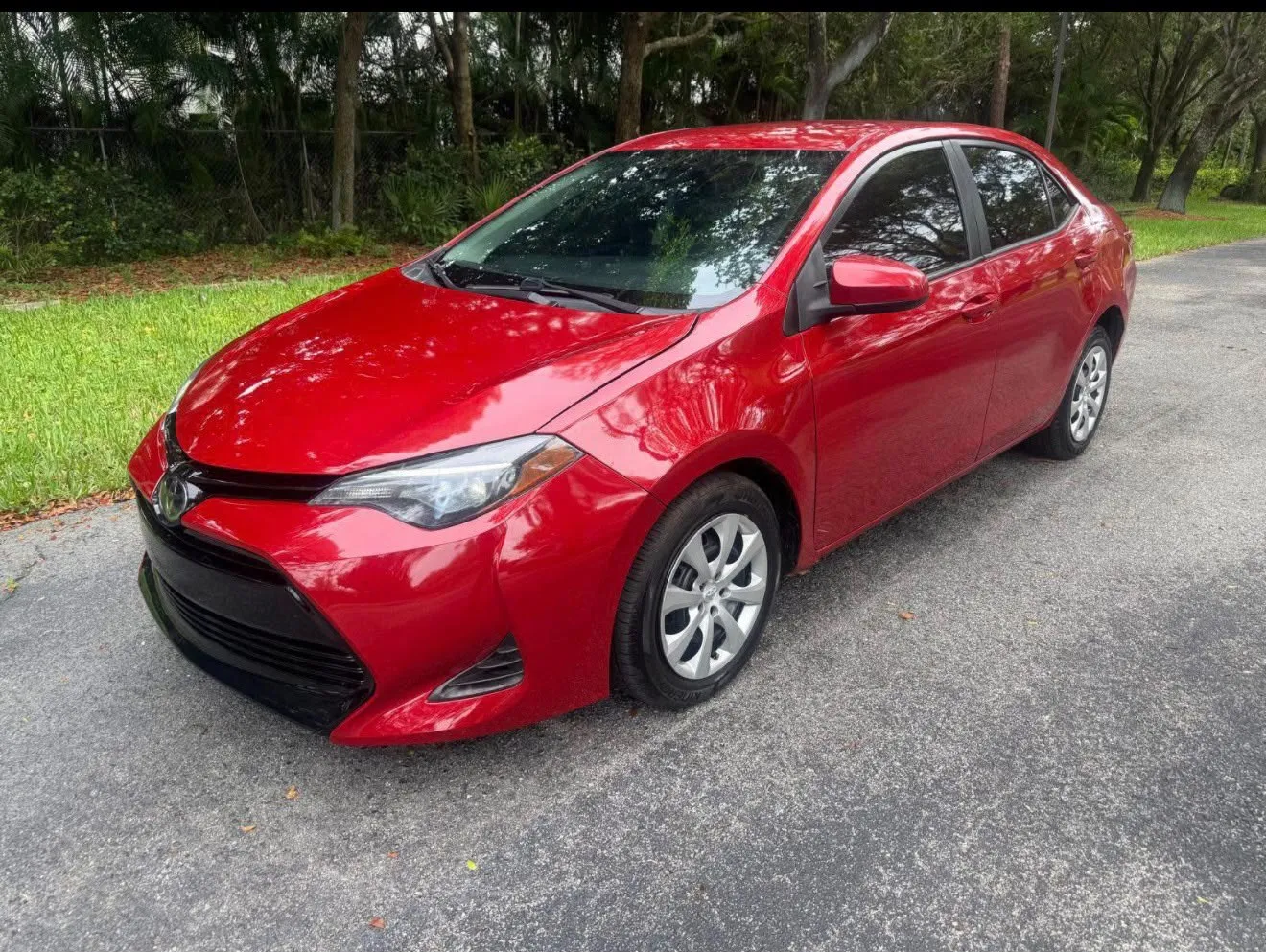 2019 Toyota Corolla L/LE/SE/XLE/XSE ZRE172L — 1/2